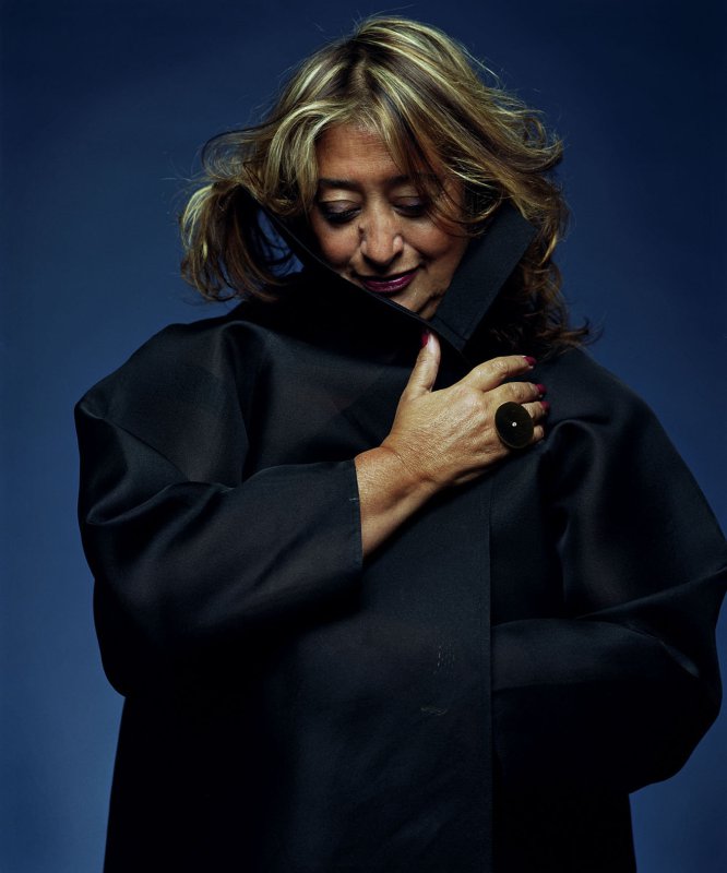 A arquiteta Zaha Hadid, fotografada por Steve Double, em 2007.