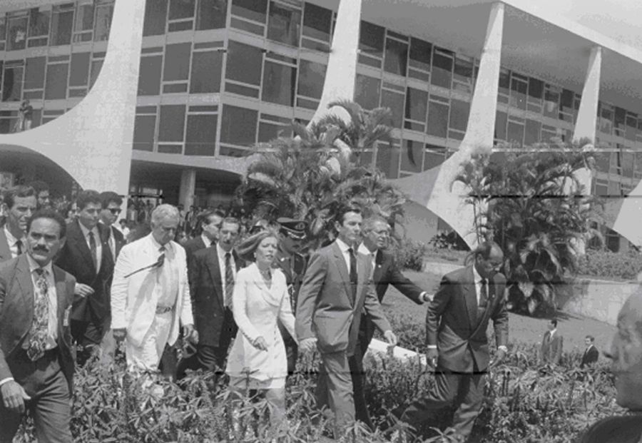 collar deixando a presidencia