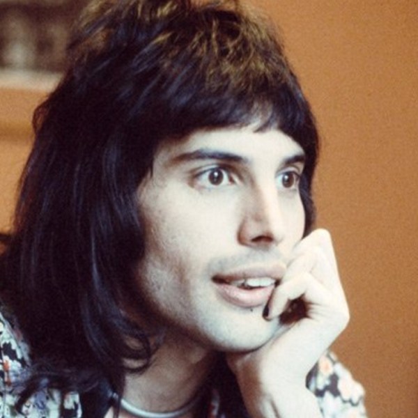 Freddie Mercury • Citações do Dia&nbsp;Hoje