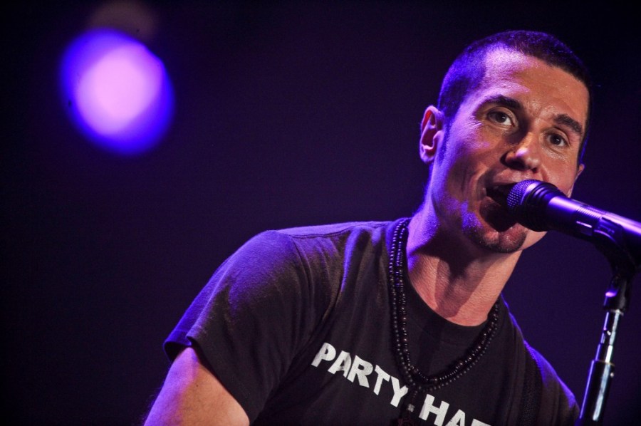 Dinho Ouro Preto - 27 abril - show