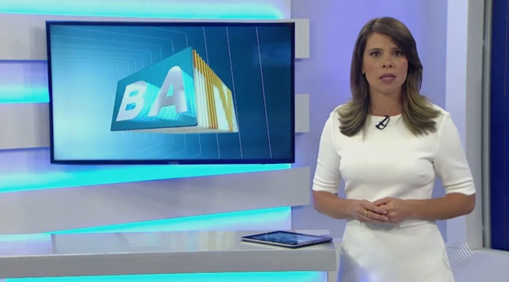 Prefeito da BA entrega cidade a Deus por decreto