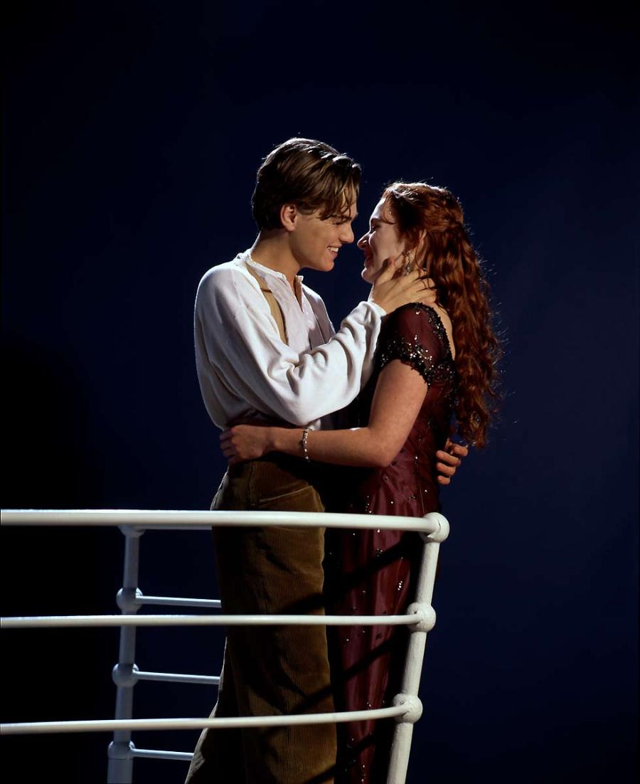 titanic-1997-leonardo-dicaprio-kate-winslet-27