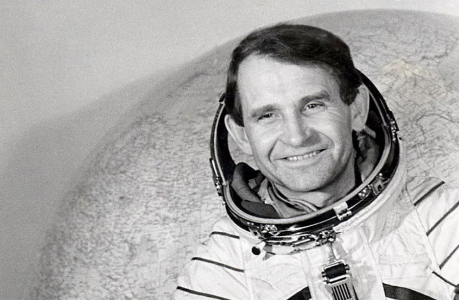 6-de-janeiro-oleg-makarov-cosmonauta-russo