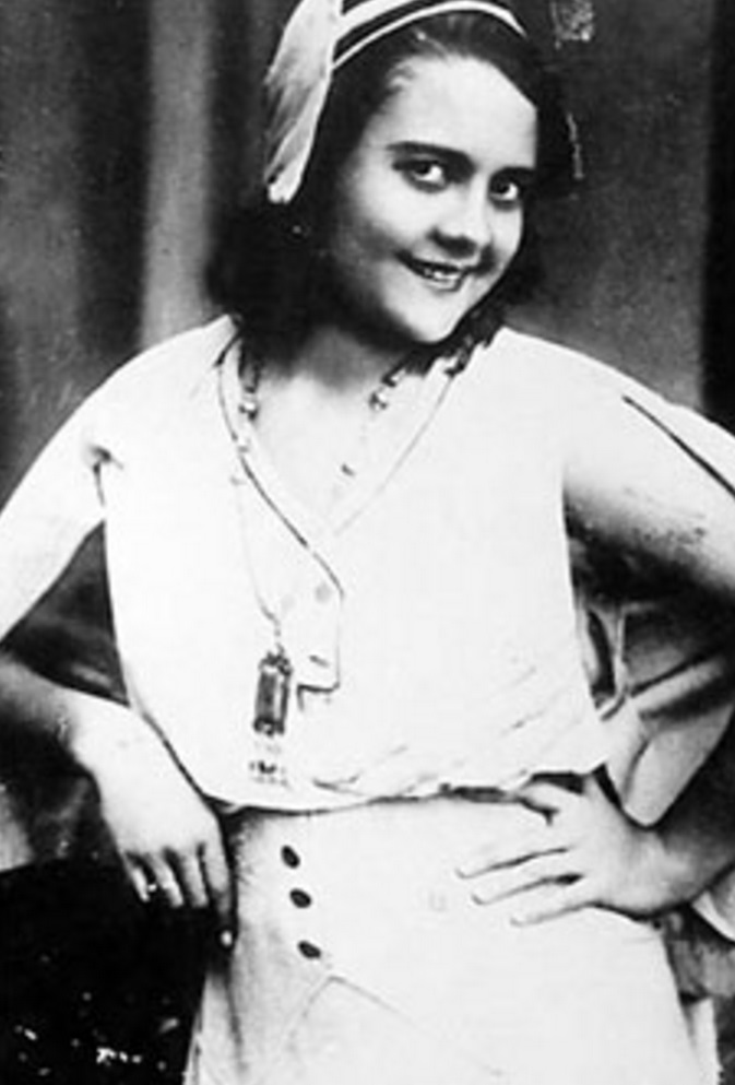 raquel-de-queiroz-escritora-tradutora-dramaturga-e-jornalista-jovem-menina-ceara