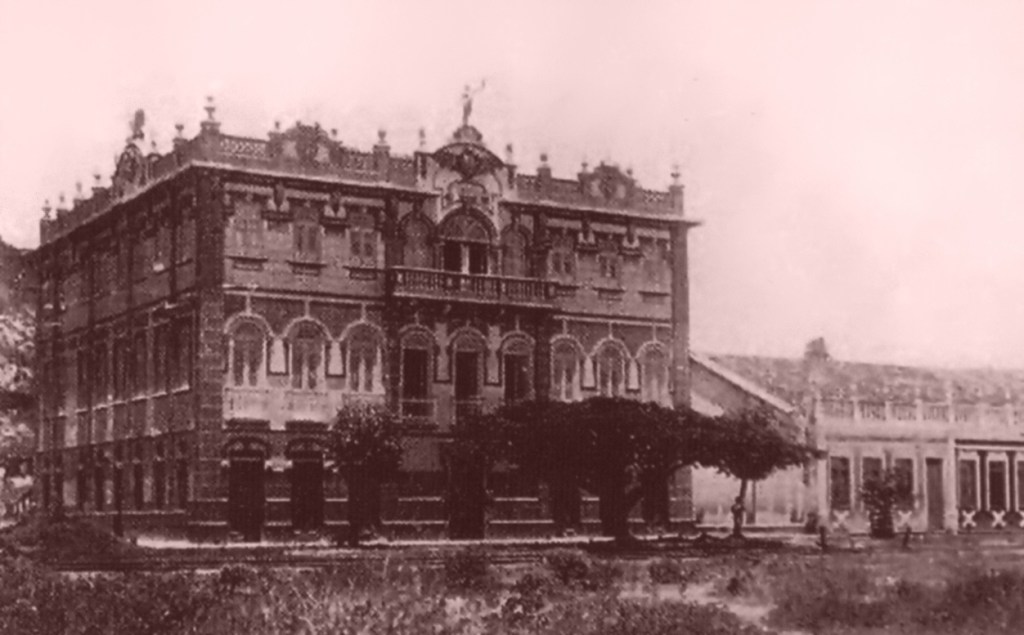 Foo Fighters Win International Group BRIT Award | BRIT Awards&nbsp;2015