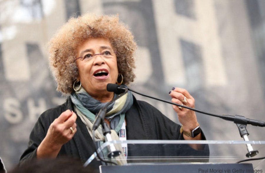 O discurso de Angela Davis na 'Marcha das Mulheres' e a resistência contra Donald Trump