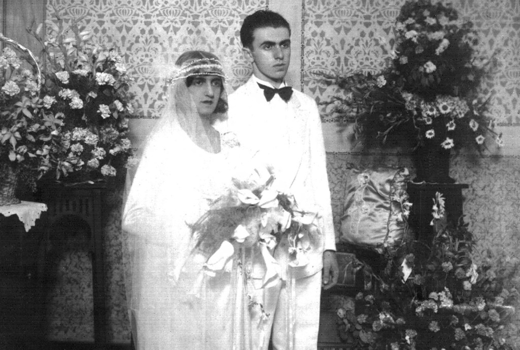 pearl jam thumbing my&nbsp;way