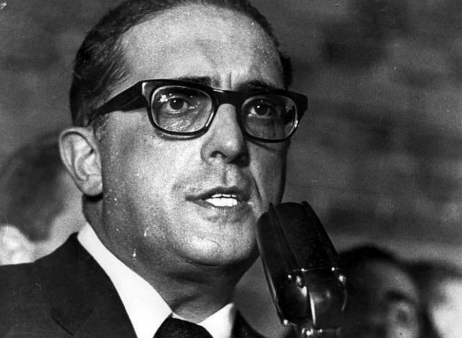 30 de Abril - Carlos Lacerda