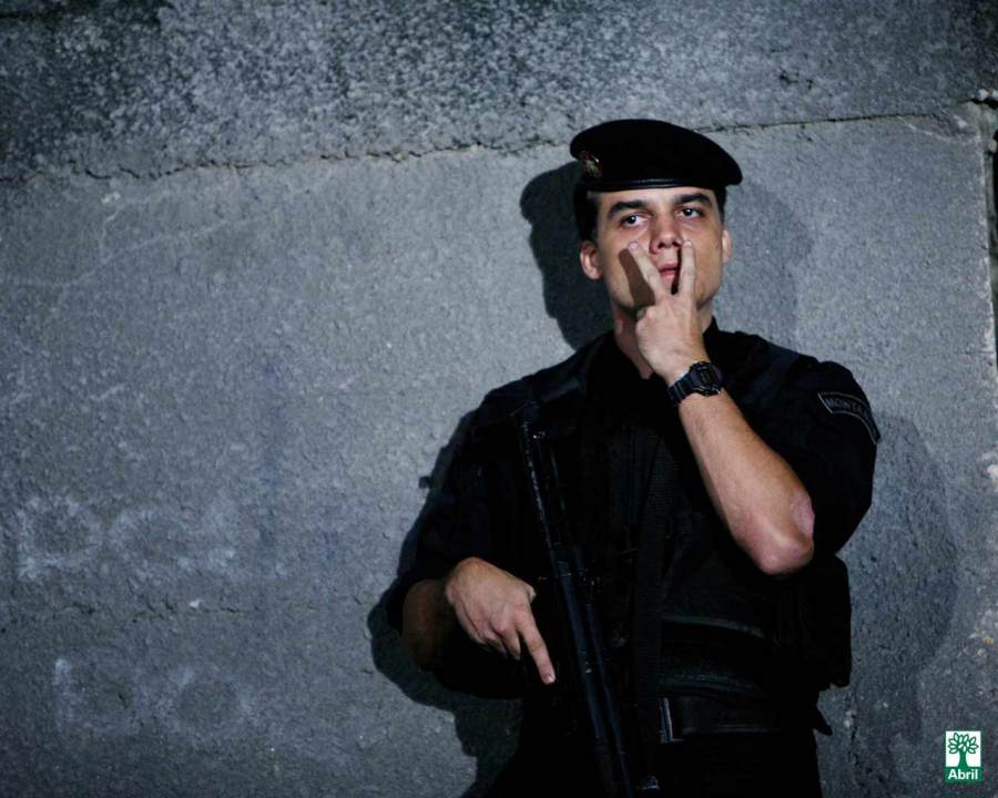 papel-parede-tropa-elite06-1280x1024