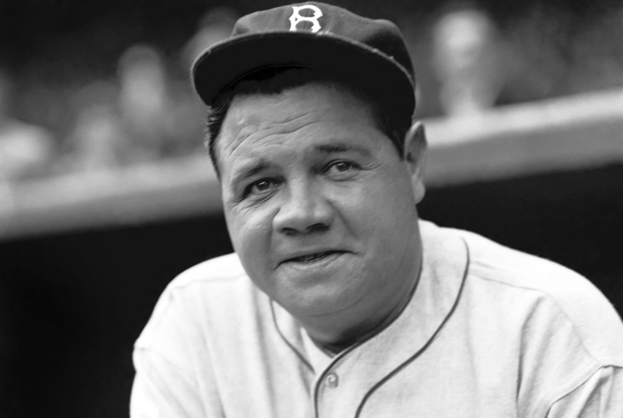 6-de-fevereiro-babe-ruth-jogador-de-beisebol-americano