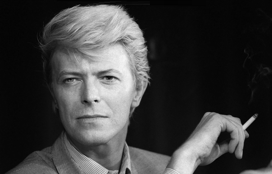 10-de-janeiro-david-bowie-musico-ator-e-produtor-musical-britanico