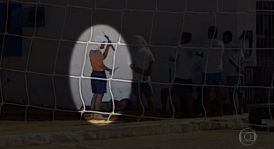 os-reporteres-do-fantastico-entraram-na-penitenciaria-de-alcacuz