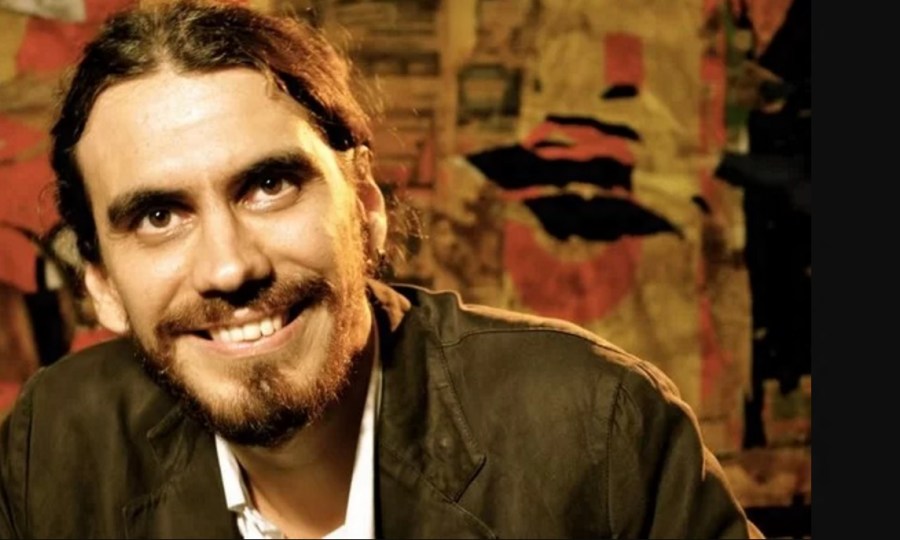 19-de-fevereiro-zeu-britto-cantor-compositor-e-ator-brasileiro