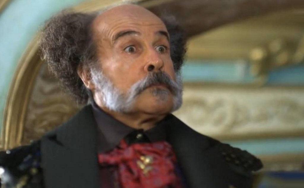 “Com licença” – Uzi no Estúdio Showlivre&nbsp;2015