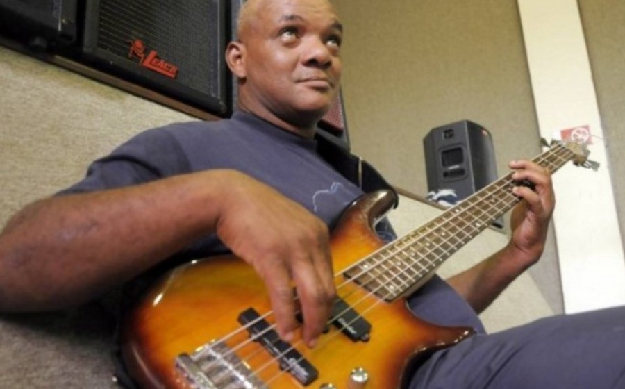 27 de maio - Renato Rocha, músico brasileiro, ex-integrante da banda Legião Urbana