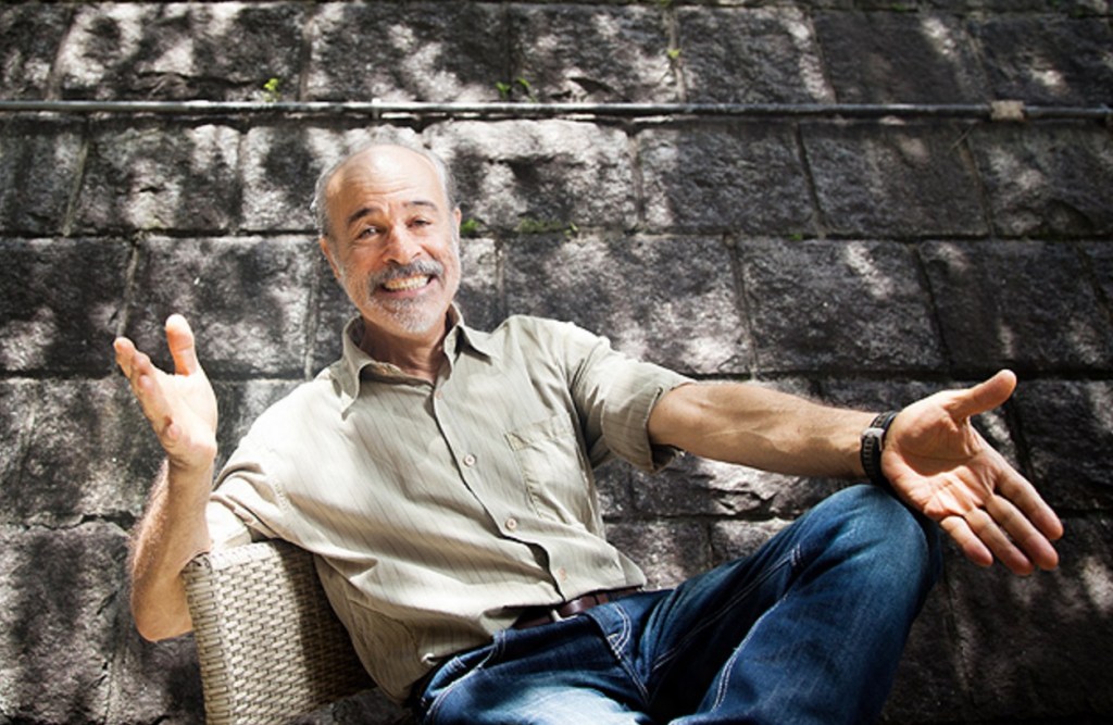 The Voice 2015 Meghan Linsey and Kelly Clarkson – Live Finale: “Invincible”