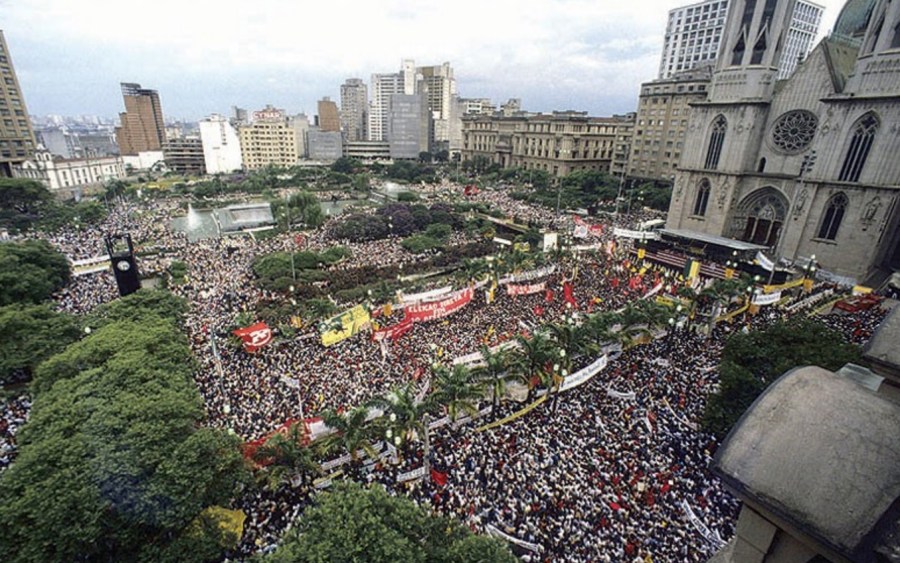 5-de-janeiro-comicio-pelas-diretas-ja-em-sao-paulo