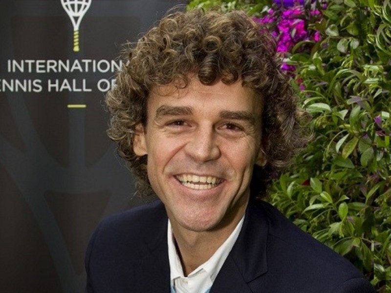 Gustavo Kuerten • 10 de Setembro de 1976 •&nbsp;Biografia