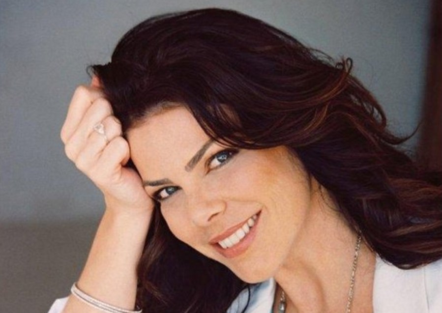 25-de-janeiro-gisele-fraga-modelo-e-atriz-brasileira