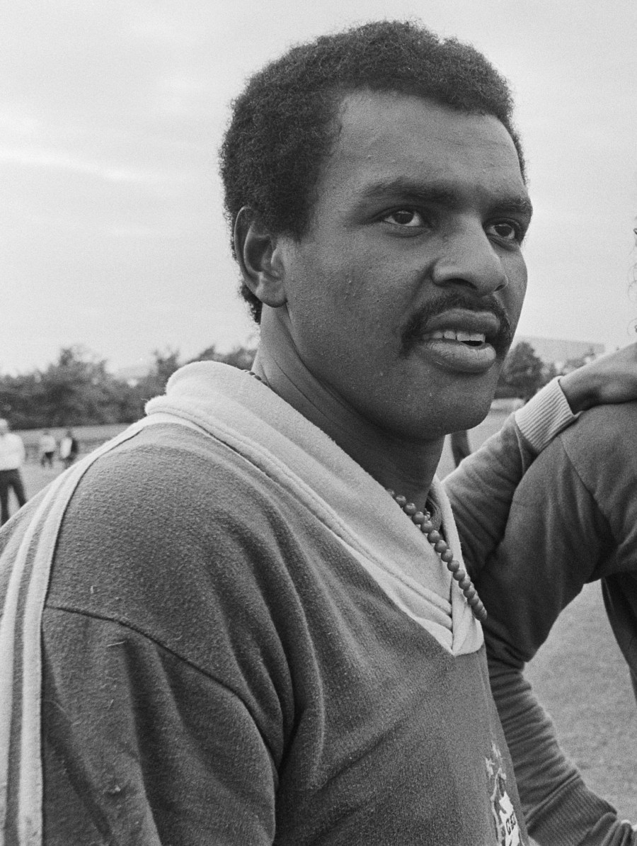 21 de junho - Luís Pereira, ex-futebolista brasileiro