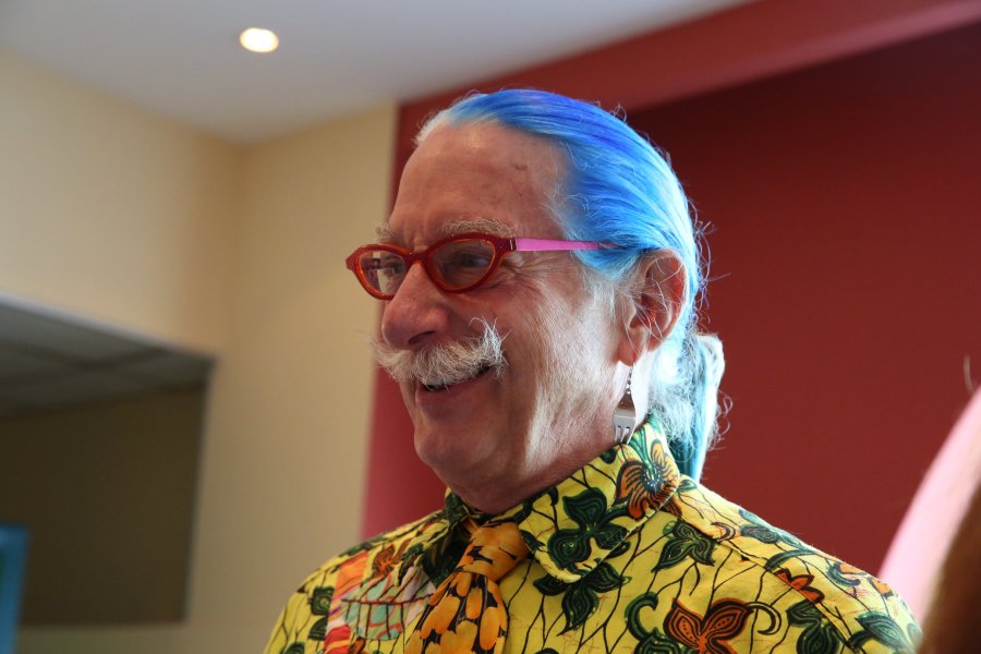 hunter-doherty-patch-adams-com-criancascom-cabelos-azuis