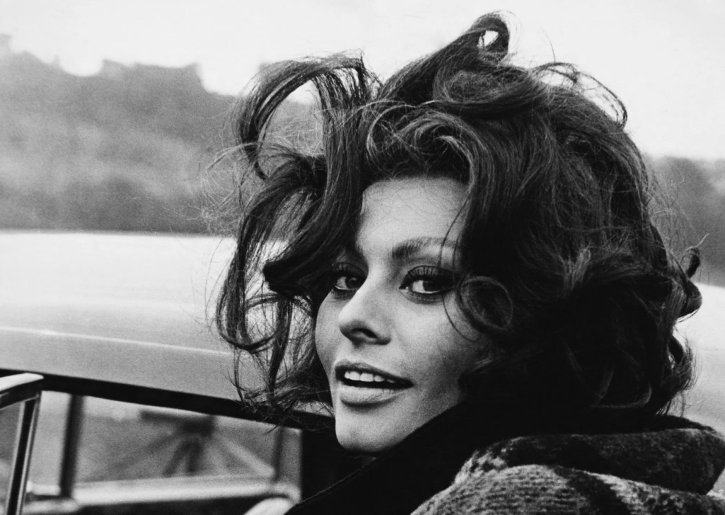 Sophia Loren • Citações do Dia&nbsp;Hoje