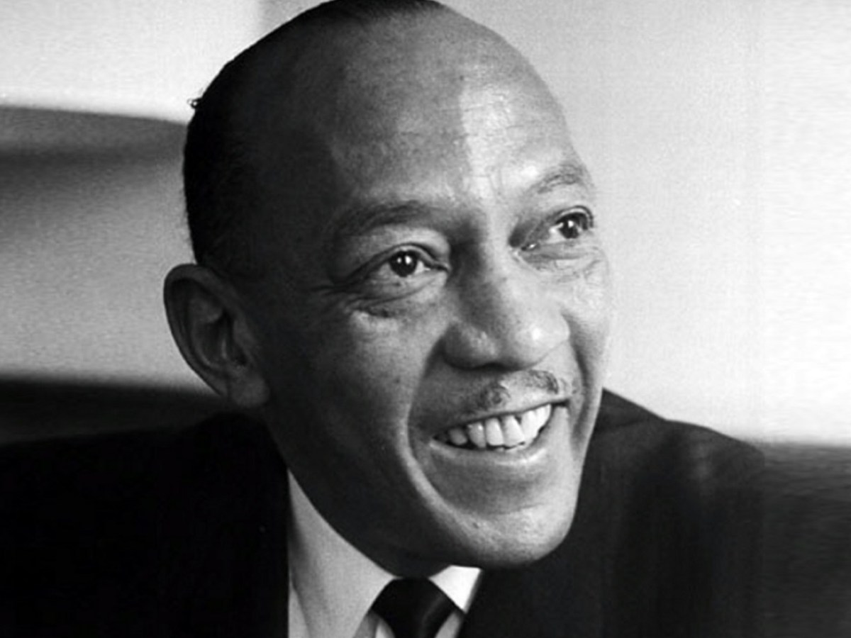 Jesse Owens • 12 de Setembro de 1913 •&nbsp;Biografia