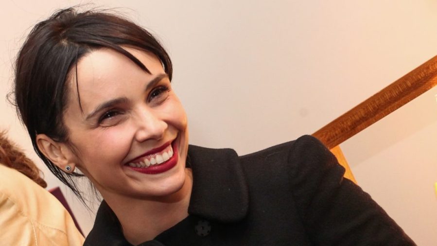 22-de-fevereiro-debora-falabella-atriz-brasileira