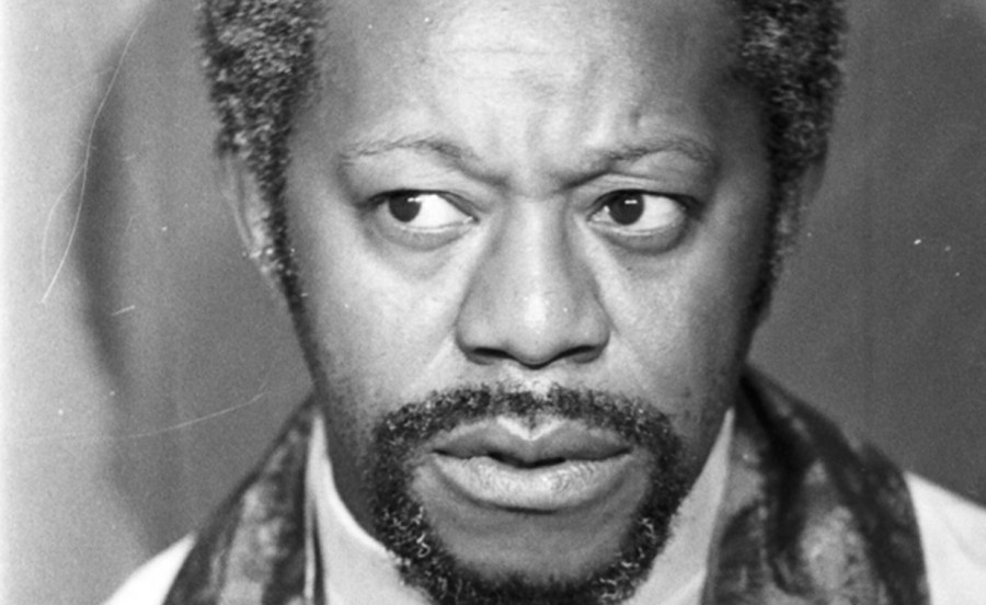 9-de-dezembro-milton-goncalves-em-o-bem-amado