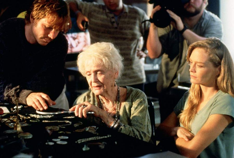 titanic-1997-leonardo-dicaprio-kate-winslet-14