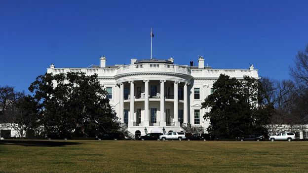 A Casa Branca tem 132 aposentos e 32 banheiros