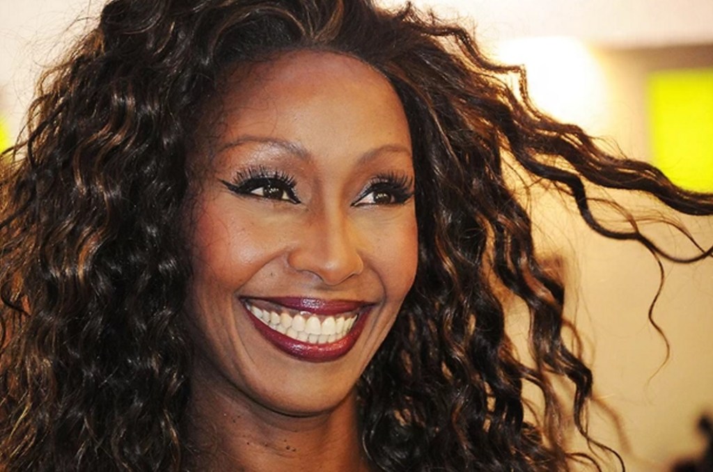 Castelos – Andréa Martins&nbsp;♪