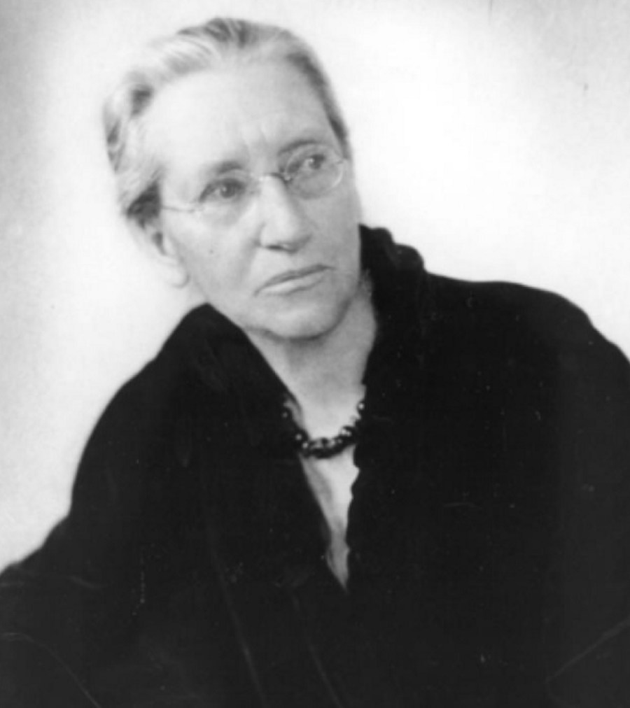 8-de-janeiro-emily-greene-balch-ativista-norte-americana