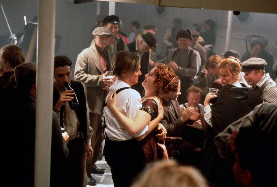 titanic-1997-leonardo-dicaprio-kate-winslet-47