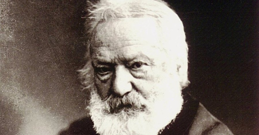 22 de maio - Victor Hugo, escritor francês