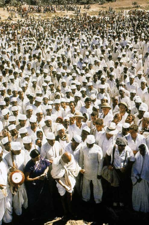 Gandhi1982real : Richard AttenboroughBen KingsleyCOLLECTION CHRISTOPHEL