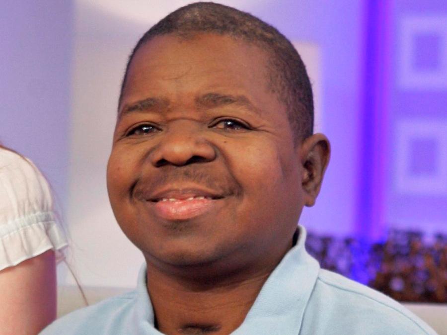 Gary Coleman, of the teelvison series "Diff'rent Strokes" and his wife Shannon Price, appear on the the NBC "Today" television program in New York, Tuesday Feb. 26, 2008. (AP Photo/Richard Drew)