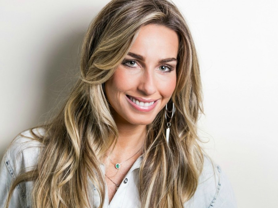 17-de-fevereiro-mariana-weickert-modelo-e-apresentadora-brasileira