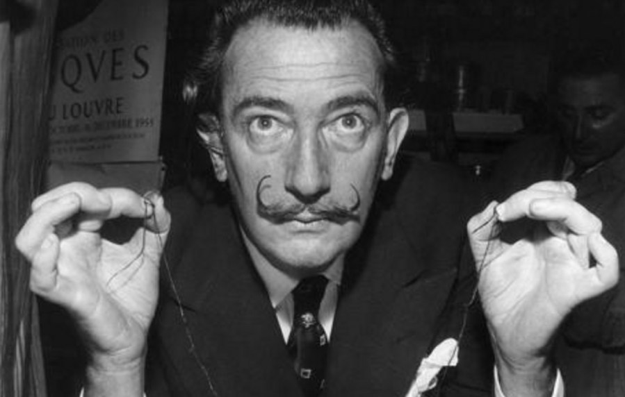 23-de-janeiro-salvador-dali-pintor-espanhol