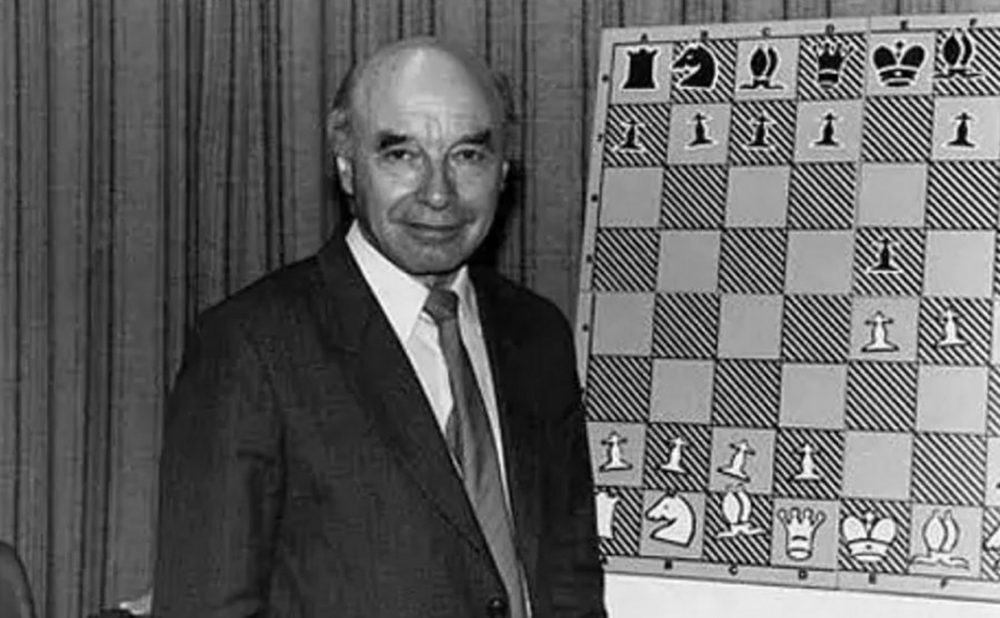 19-de-fevereiro-david-bronstein-enxadrista-sovietico