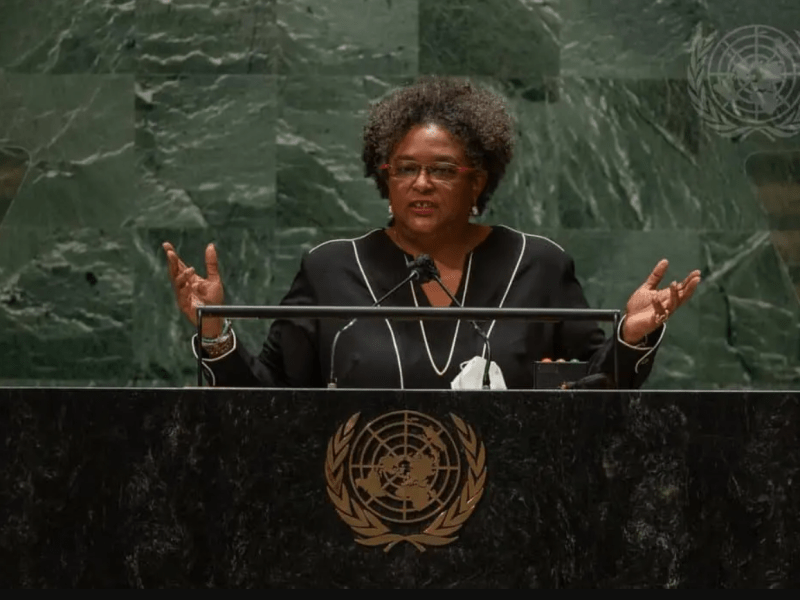 Mia Amor Mottley, de Barbados, cita Bob Marley na ONU e pede para o mundo se&nbsp;levantar